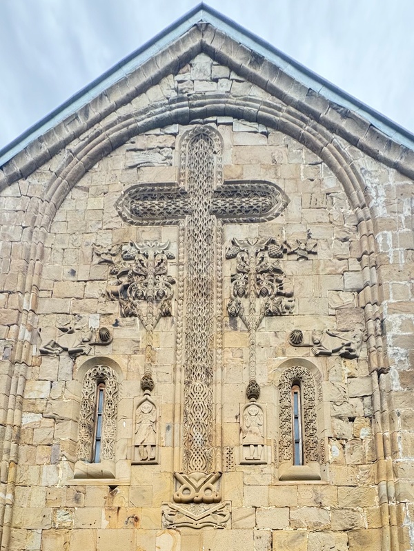 Georgian church carved facade
