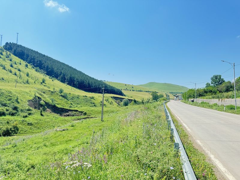 Scenic road through the green mountains on the way to Bolnisi