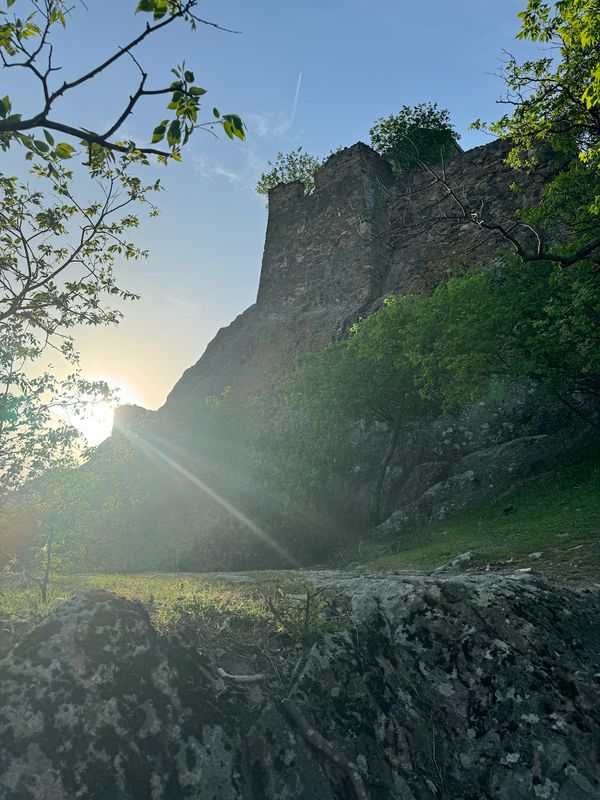Sunset at the walls of Dmanisi Fortress