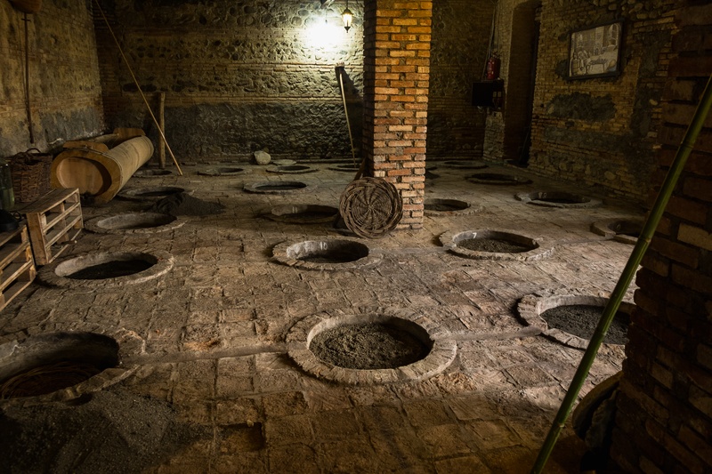 Underground qvevri hall
